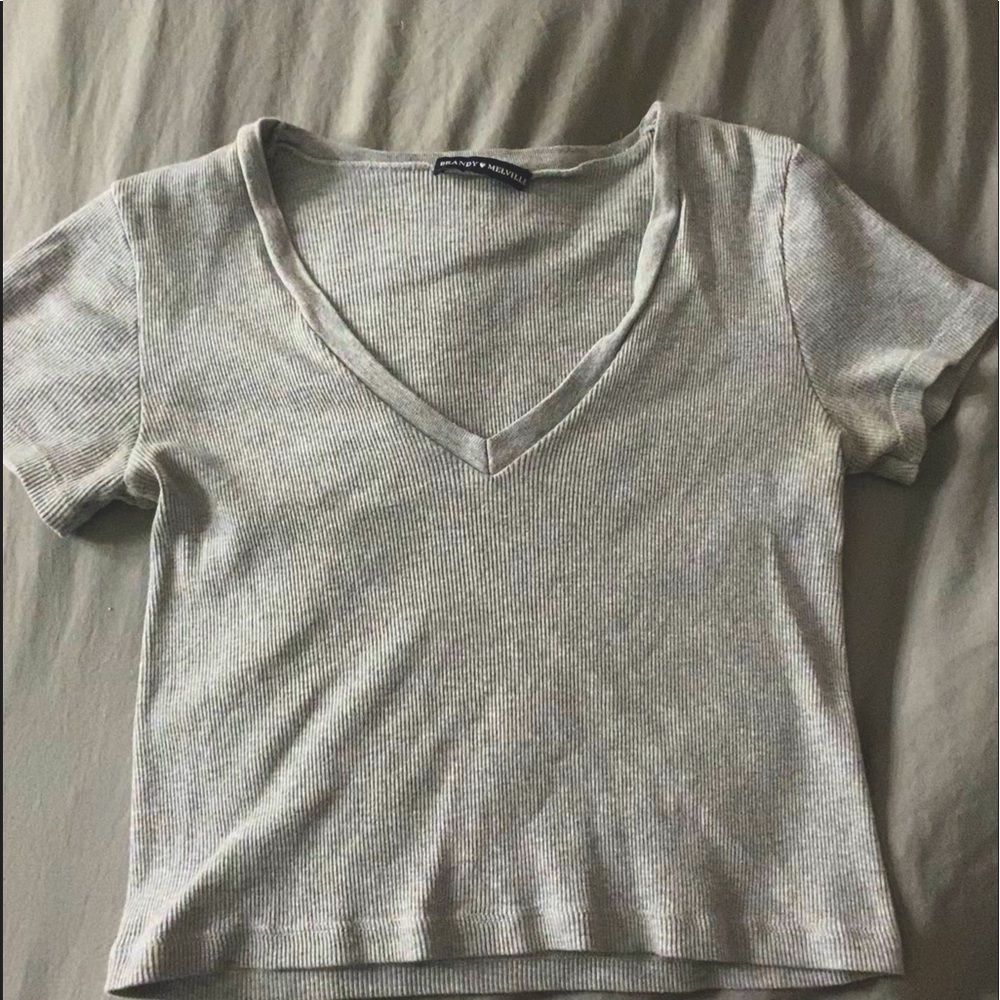 Brandy Melville ribbed v-neck tee